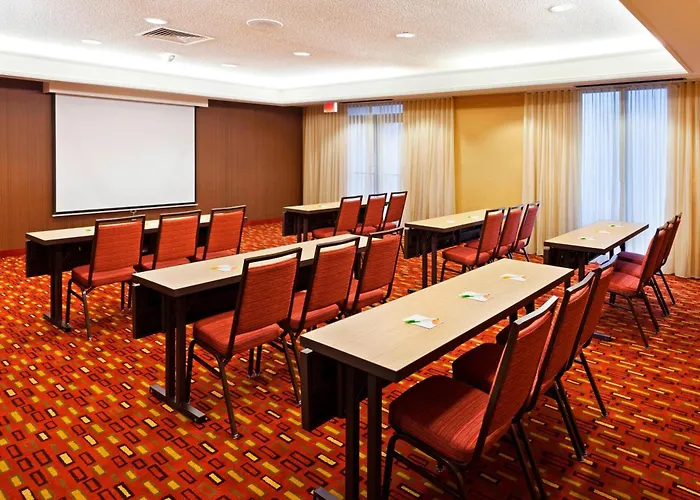 Courtyard By Marriott San Antonio Airport/North Star Mall